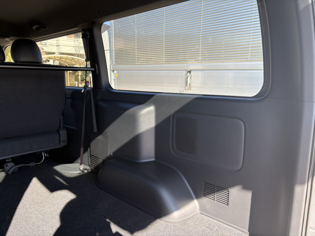 トヨタ ハイエース 小型 Translation missing: ja.item.body_keijou_enum.body_keijou_light_van 3DF-GDH201V(99442) 11枚目
