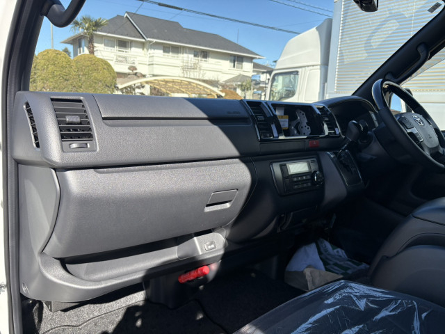 トヨタ ハイエース 小型 Translation missing: ja.item.body_keijou_enum.body_keijou_light_van 3DF-GDH201V(99442) 25枚目