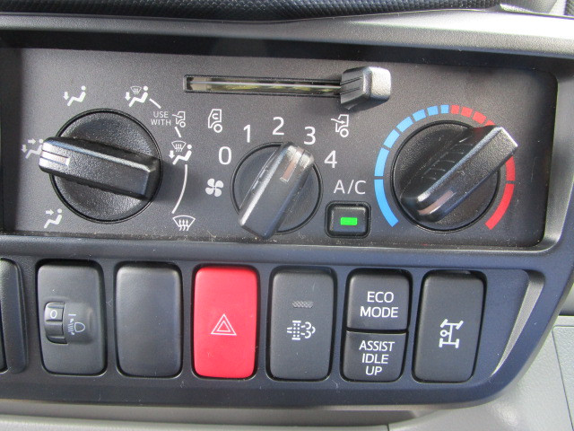 Hino dutro Small Crane equipped trucks 2KG-XZU650M(99444) 15枚目