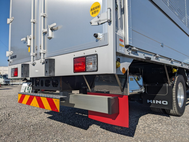 Hino ranger 6studs large Wing body 2PG-FE2ACG(99446) 7枚目