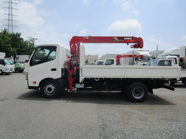 Hino dutro Small Crane equipped trucks 2KG-XZU710M(99448) 5枚目