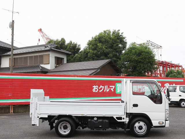 いすゞ エルフ 小型 平ボディ TRG-NJR85A(109374) 4枚目