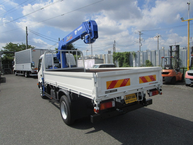 Hino dutro Small Crane equipped trucks 2KG-XZU650F(99450) 3枚目