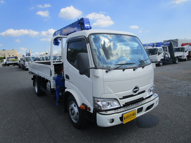Hino dutro Small Crane equipped trucks 2KG-XZU650F(99451) 2枚目