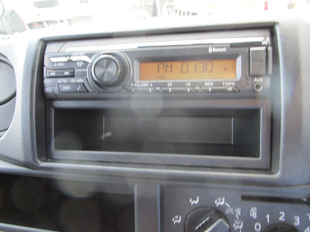 Hino dutro Small Crane equipped trucks 2KG-XZU650F(99451) 14枚目