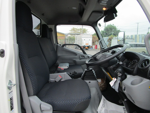 Hino dutro Small Crane equipped trucks 2KG-XZU650M(99452) 10枚目