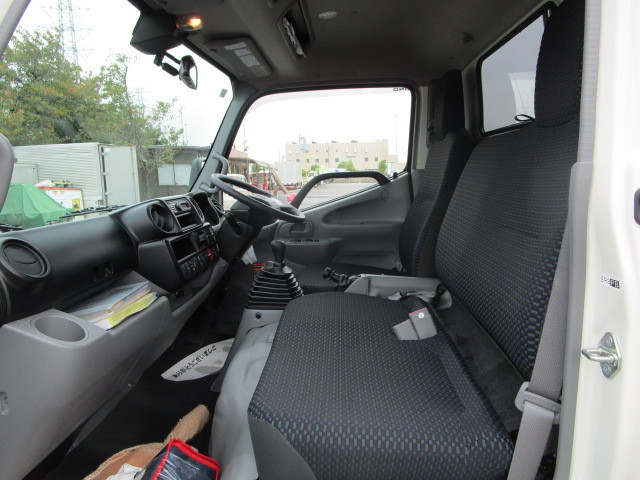 Hino dutro Small Crane equipped trucks 2KG-XZU650M(99452) 17枚目