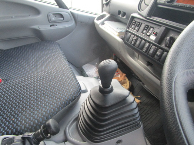 日野 デュトロ 小型 バン 2KG-XZU605M(99457) 22枚目