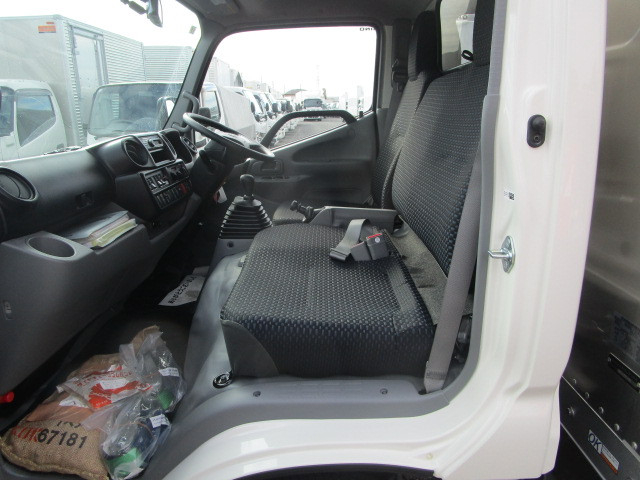 日野 デュトロ 小型 バン 2KG-XZU605M(99457) 25枚目