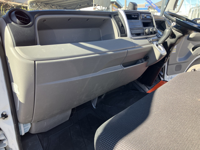 Mitsubishi Fuso canter Small Flat body 2RG-FEB80(99460) 24枚目