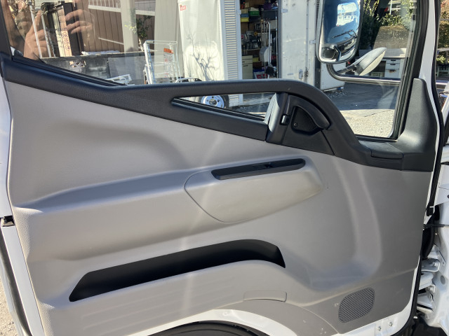 Mitsubishi Fuso canter Small Flat body 2RG-FEB80(99460) 27枚目