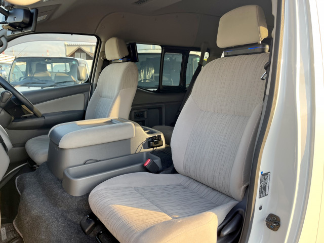 日産自動車 キャラバン 小型 バス CBF-DS8E26(99466) 16枚目