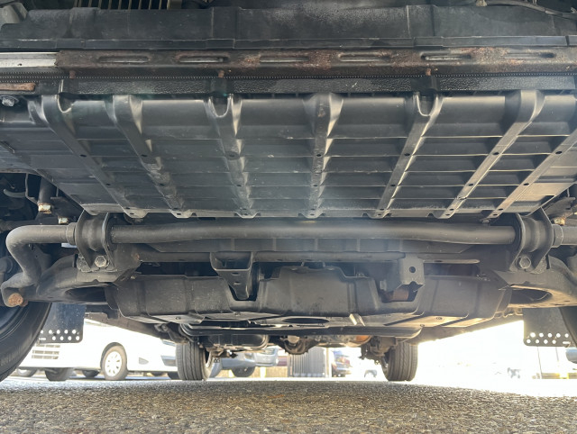 日産自動車 キャラバン 小型 バス CBF-DS8E26(99466) 34枚目