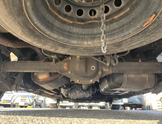 日産自動車 キャラバン 小型 バス CBF-DS8E26(99466) 37枚目