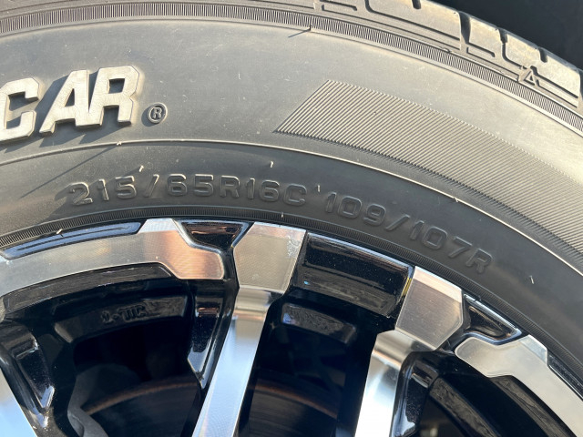 日産自動車 キャラバン 小型 バス CBF-DS8E26(99466) 42枚目