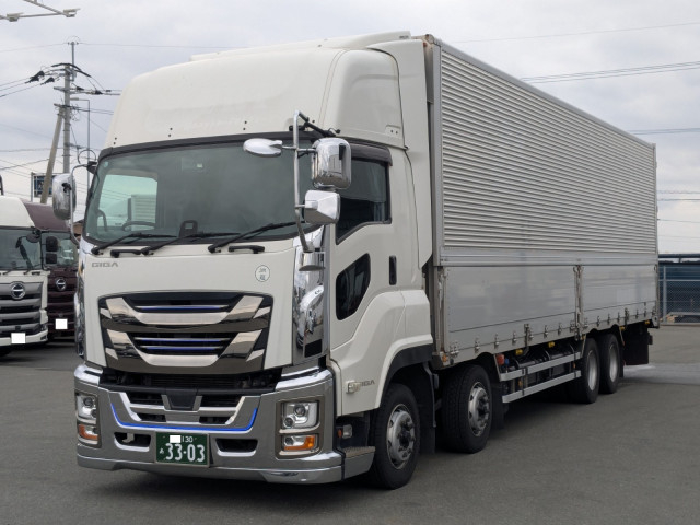 いすゞ ギガ 大型 ウィング 2PG-CYJ77C(99470) 1枚目