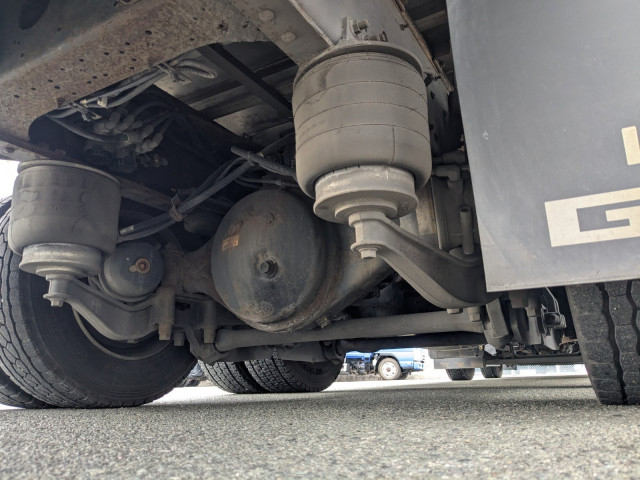 いすゞ ギガ 大型 ウィング 2PG-CYJ77C(99470) 16枚目