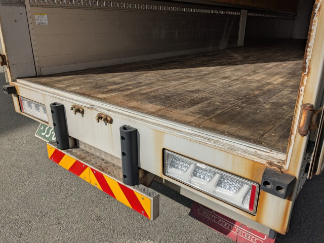 いすゞ ギガ 大型 ウィング 2PG-CYJ77C(99470) 19枚目