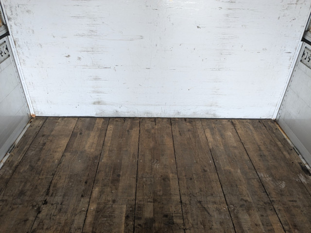 いすゞ ギガ 大型 ウィング 2PG-CYJ77C(99470) 22枚目