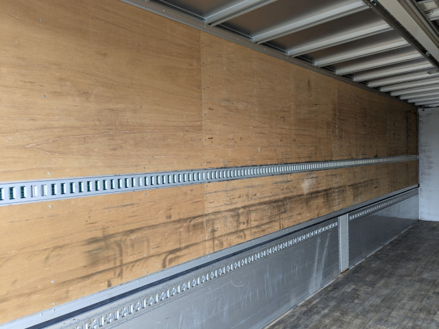 いすゞ ギガ 大型 ウィング 2PG-CYJ77C(99470) 26枚目