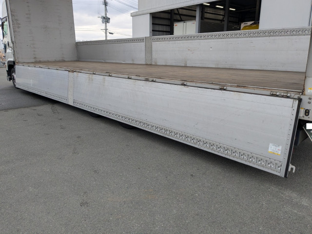 いすゞ ギガ 大型 ウィング 2PG-CYJ77C(99470) 28枚目