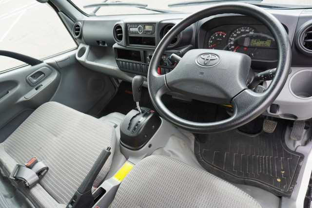 トヨタ ダイナ 小型 平ボディ LDF-KDY281(99472) 3枚目