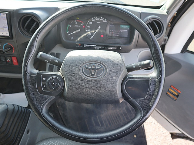 Toyota dyna Small Crane equipped trucks 2RG-XZU710(99474) 4枚目