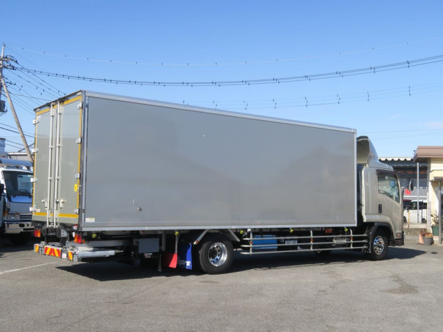 いすゞ フォワード 増トン 冷蔵冷凍バン 2RG-FSR90T2(99477) 2枚目