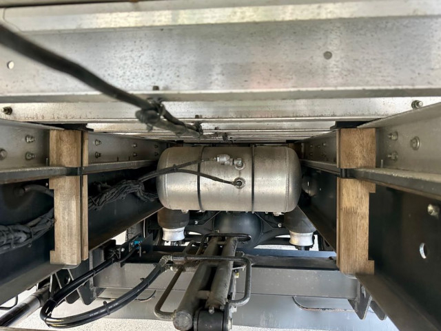 日野 レンジャー 中型 冷蔵冷凍バン 2KG-FD2ABG(99476) 15枚目