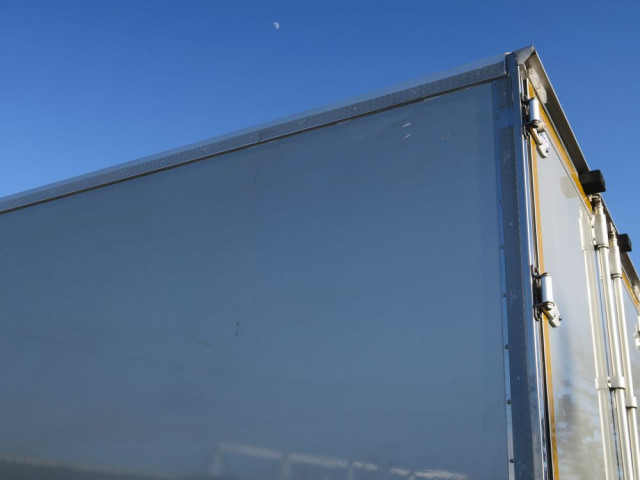 いすゞ フォワード 増トン 冷蔵冷凍バン 2RG-FSR90T2(99477) 23枚目