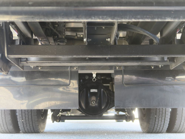 いすゞ フォワード 増トン 冷蔵冷凍バン 2RG-FSR90T2(99477) 42枚目