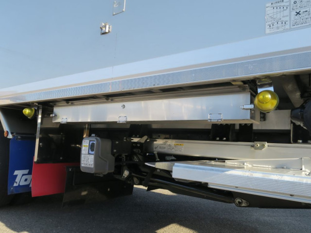 いすゞ フォワード 増トン 冷蔵冷凍バン 2RG-FSR90T2(99477) 49枚目