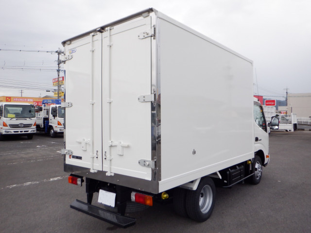 日野 デュトロ 小型 冷蔵冷凍バン TKG-XZC605M(97847) 2枚目