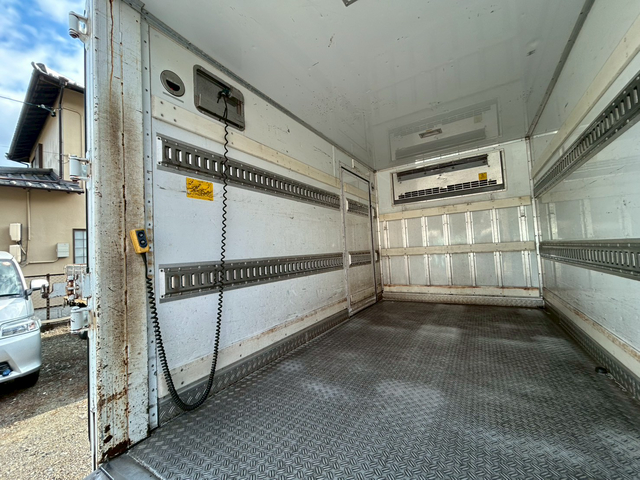 日野 デュトロ 小型 冷蔵冷凍バン TKG-XZU600M(99517) 10枚目