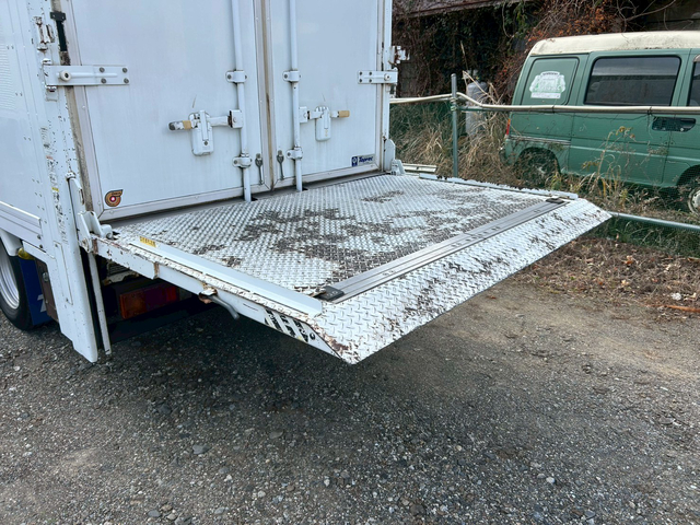 日野 デュトロ 小型 冷蔵冷凍バン TKG-XZU600M(99517) 8枚目