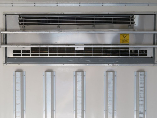 いすゞ エルフ 小型 冷蔵冷凍バン 2RG-NPR88AN(99524) 10枚目