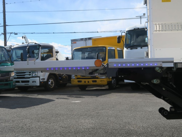 三菱ふそう ファイター 中型 冷蔵冷凍バン 2KG-FK65F(99523) 14枚目