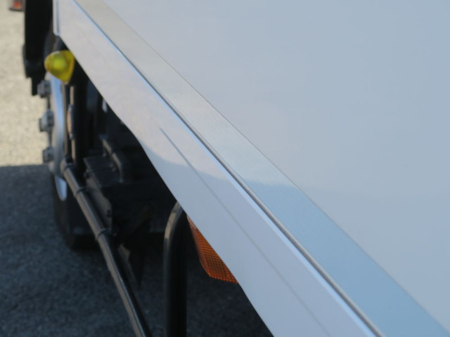 いすゞ エルフ 小型 冷蔵冷凍バン 2RG-NPR88AN(99524) 22枚目