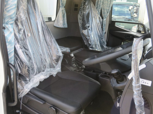 三菱ふそう ファイター 中型 冷蔵冷凍バン 2KG-FK65F(99523) 23枚目