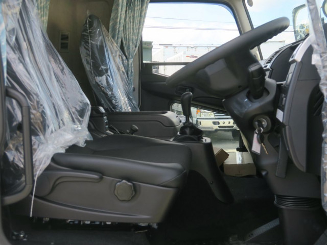 三菱ふそう ファイター 中型 冷蔵冷凍バン 2KG-FK65F(99523) 24枚目