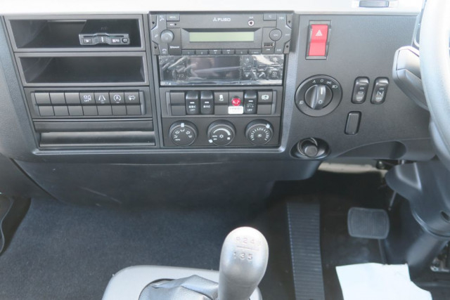 三菱ふそう ファイター 中型 冷蔵冷凍バン 2KG-FK65F(99523) 28枚目