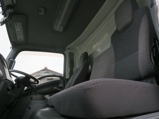 いすゞ エルフ 小型 冷蔵冷凍バン 2RG-NPR88AN(99524) 31枚目