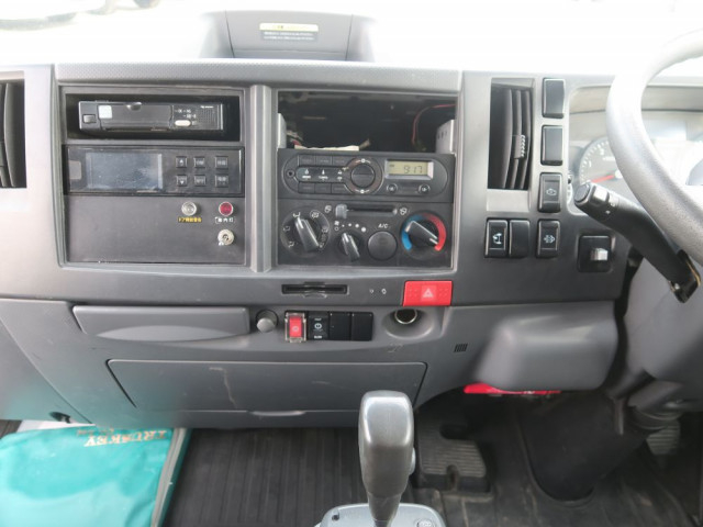 いすゞ エルフ 小型 冷蔵冷凍バン 2RG-NPR88AN(99524) 32枚目