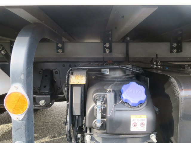 いすゞ エルフ 小型 冷蔵冷凍バン 2RG-NPR88AN(99524) 46枚目