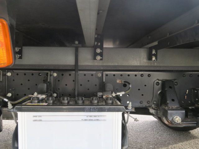 いすゞ エルフ 小型 冷蔵冷凍バン 2RG-NPR88AN(99524) 48枚目