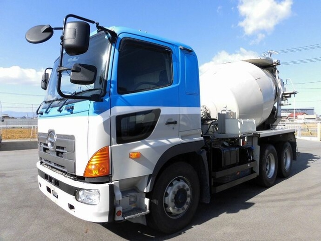 日野 プロフィア 大型 ミキサー車 QKG-FS1AKAA(6476) 1枚目
