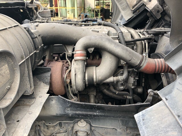 いすゞ ギガ 大型 特装車・その他 PJ-CYM51V6(3680) 37枚目