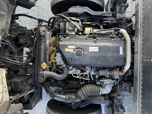 いすゞ エルフ 小型 バン PB-NKR81AN(99544) 9枚目