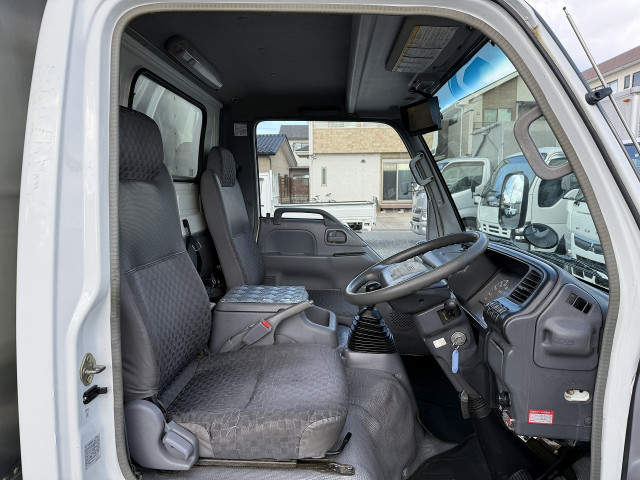 いすゞ エルフ 小型 バン PB-NKR81AN(99544) 41枚目