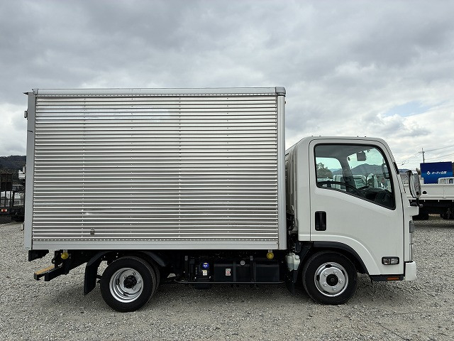 Isuzu elf Small Box body 2RG-NLR88AN(99545) 5枚目